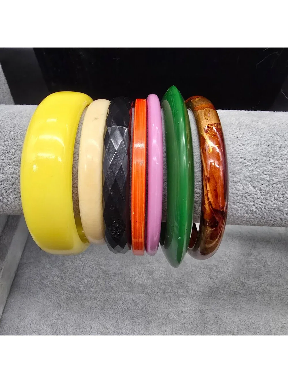 Vintage Plastic Bangle Bracelet Lot 7 Mid Century Style Lucite Acrylic Stack